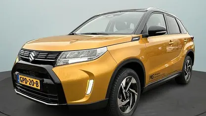 Gebruikt 2024 Suzuki Vitara Style SUV | € 29.900 (Eerlijke prijs)