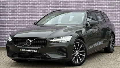 Occasion 2025 Volvo V60 Plus Stationwagen | € 44.899 (Goede deal)