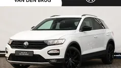 Wit Gebruikt 2021 VW T-Roc Sportline SUV | € 28.795 (Eerlijke prijs)
