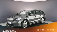 Grijs Gebruikt 2024 Skoda Enyaq iV Selection SUV | € 34.000 (Eerlijke prijs)