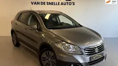 Gebruikt 2015 Suzuki SX4 Exclusive SUV | € 13.990 (Eerlijke prijs)