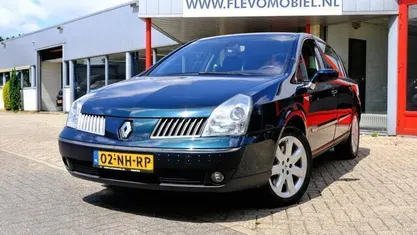 Groen Occasion 2003 Renault Vel Satis Expression Hatchback | € 3.250 (Eerlijke prijs)
