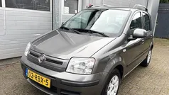 Grijs (metallic) Gebruikt 2011 Fiat Panda Hatchback | € 2.995 (Eerlijke prijs)