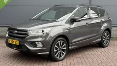 Gebruikt 2019 Ford Kuga ST-Line SUV | € 16.435 (Eerlijke prijs)