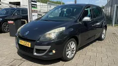 Grijs Gebruikt 2010 Renault Scénic III MPV | € 1.749 (Super prijs)