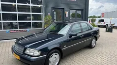 Zwart Gebruikt 1996 Mercedes C180 Sedan | € 1.995