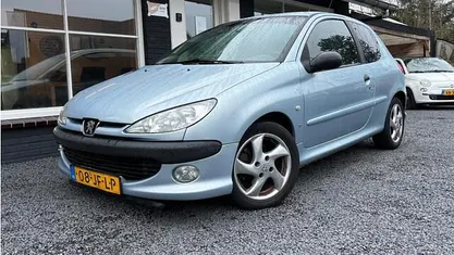 Occasion Peugeot 206 109 PK (80 kW) 2002 Hatchback