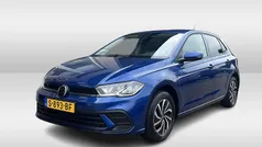 Blauw Gebruikt 2023 VW Polo Life Hatchback | € 17.950 (Eerlijke prijs)