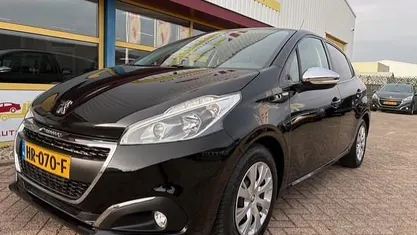 Occasion Peugeot 208 82 PK (60 kW) 2015 Hatchback