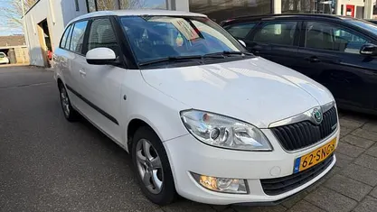 Wit Gebruikt 2011 Skoda Fabia GreenLine Stationwagen | € 1.749 (Eerlijke prijs)