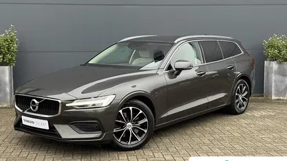 Occasion Volvo V60 Business Edition 2021 Grijs Stationwagen