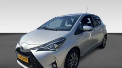 Grijs Gebruikt 2019 Toyota Yaris Hybrid Hatchback | € 16.930 (Goede deal)