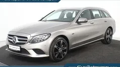 Grijs, metallic lak Gebruikt 2020 Mercedes C300 Sedan | € 25.850 (Super prijs)