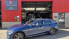 Blauw Gebruikt 2022 BMW 330 Stationwagen | € 39.950 (Goede deal)