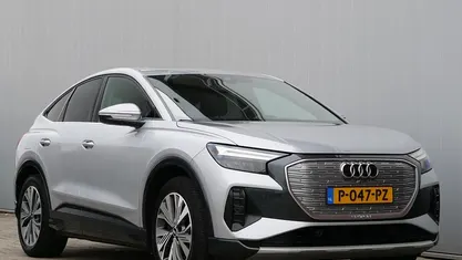 Occasion Audi Q4 e-tron Competition 150 kW (204 PK) 2022 Grijs SUV