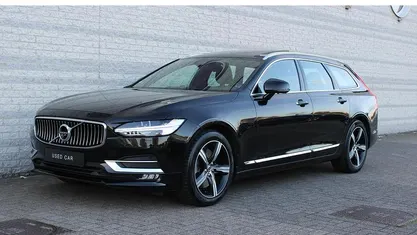 Zwart Gebruikt 2018 Volvo V90 Inscription Stationwagen | € 29.950 (Eerlijke prijs)