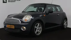 Zwart Gebruikt 2009 Mini Cooper Chili Hatchback | € 4.445 (Eerlijke prijs)