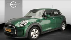 Gebruikt 2022 Mini ONE Hatchback | € 18.900 (Eerlijke prijs)