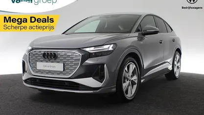 Nieuw Audi Q4 e-tron Competition 11 kW (15 PK) 2025 Grijs SUV