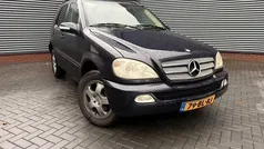 Blauw Gebruikt 2004 Mercedes ML270 SUV | € 2.649 (Super prijs)