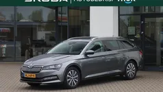 Grijs Gebruikt 2022 Skoda Superb Style Stationwagen | € 31.750 (Eerlijke prijs)