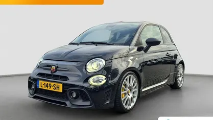 Zwart Occasion 2019 Fiat 500 Abarth Hatchback | € 20.895 (Eerlijke prijs)