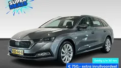 Grijs Gebruikt 2024 Skoda Octavia Business Line Stationwagen | € 33.940 (Eerlijke prijs)