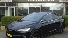 Zwart, metallic lak Gebruikt 2017 Tesla Model X SUV | € 31.950 (Eerlijke prijs)