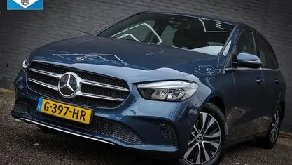 Blauw (metallic) Occasion 2019 Mercedes B200 Business MPV | € 20.950 (Eerlijke prijs)