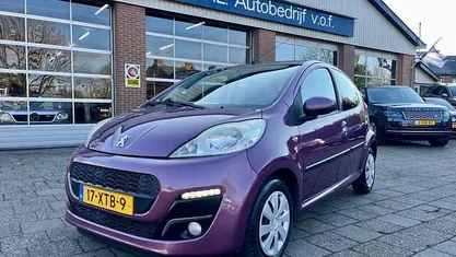 Occasion Peugeot 107 Envy 68 PK (50 kW) 2012 Paars (metallic) Hatchback