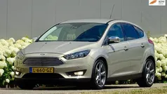 Grijs Gebruikt 2014 Ford Focus Titanium Hatchback | € 9.940 (Eerlijke prijs)