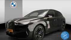 Zwart Gebruikt 2023 BMW iX Comfort Edition SUV | € 79.900 (Eerlijke prijs)