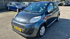 Grijs Gebruikt 2012 Peugeot 107 Hatchback | € 3.450 (Eerlijke prijs)