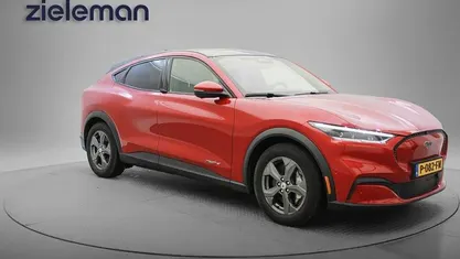 Occasion 2022 Ford Mustang Mach-E SUV | € 21.845 (Goede deal)