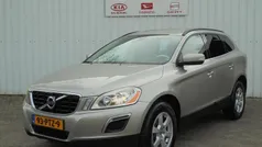 Grijs Gebruikt 2011 Volvo XC60 Kinetic SUV | € 14.935 (Eerlijke prijs)