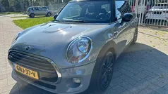 Gebruikt 2015 Mini Cooper Business Hatchback | € 13.950 (Goede deal)