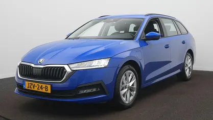 Occasion Skoda Octavia Business Line 2026 Blauw Stationwagen