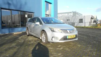 Occasion Toyota Avensis Business Edition 147 PK (108 kW) 2013 Grijs Sedan