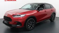 Rood, metallic lak Gebruikt 2024 Honda ZR-V Hybrid SUV | € 40.950 (Eerlijke prijs)