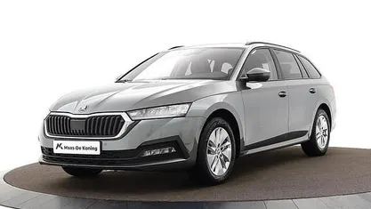 Grijs Gebruikt 2024 Skoda Octavia Business Line Stationwagen | € 24.940 (Goede deal)