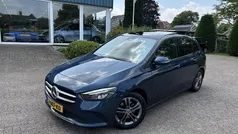 Blauw Gebruikt 2020 Mercedes B180 Advantage MPV | € 22.995 (Goede deal)