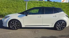 Wit, metallic lak Gebruikt 2019 Toyota Corolla Style Hatchback | € 17.950 (Goede deal)