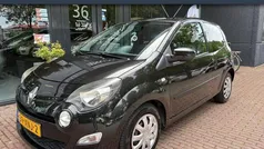 Zwart Gebruikt 2012 Renault Twingo Collection Hatchback | € 4.750 (Eerlijke prijs)