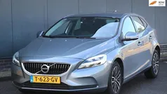 Gebruikt 2019 Volvo V40 Momentum Stationwagen | € 15.950 (Eerlijke prijs)