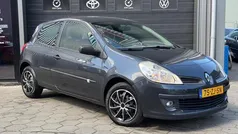 Grijs Gebruikt 2008 Renault Clio II Hatchback | € 1.950 (Eerlijke prijs)