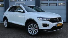 Wit Gebruikt 2018 VW T-Roc Sport SUV | € 16.949 (Eerlijke prijs)