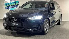 Zwart Gebruikt 2022 Ford Focus ST-Line Stationwagen | € 21.595 (Eerlijke prijs)