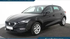 Zwart Gebruikt 2022 Seat Leon ST FR Stationwagen | € 19.700 (Super prijs)