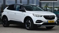 Wit Gebruikt 2020 Opel Grandland X Innovation SUV | € 19.947 (Eerlijke prijs)