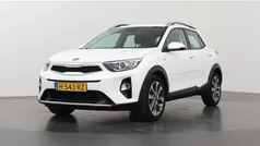 Gebruikt 2020 Kia Stonic SUV | € 17.435 (Eerlijke prijs)